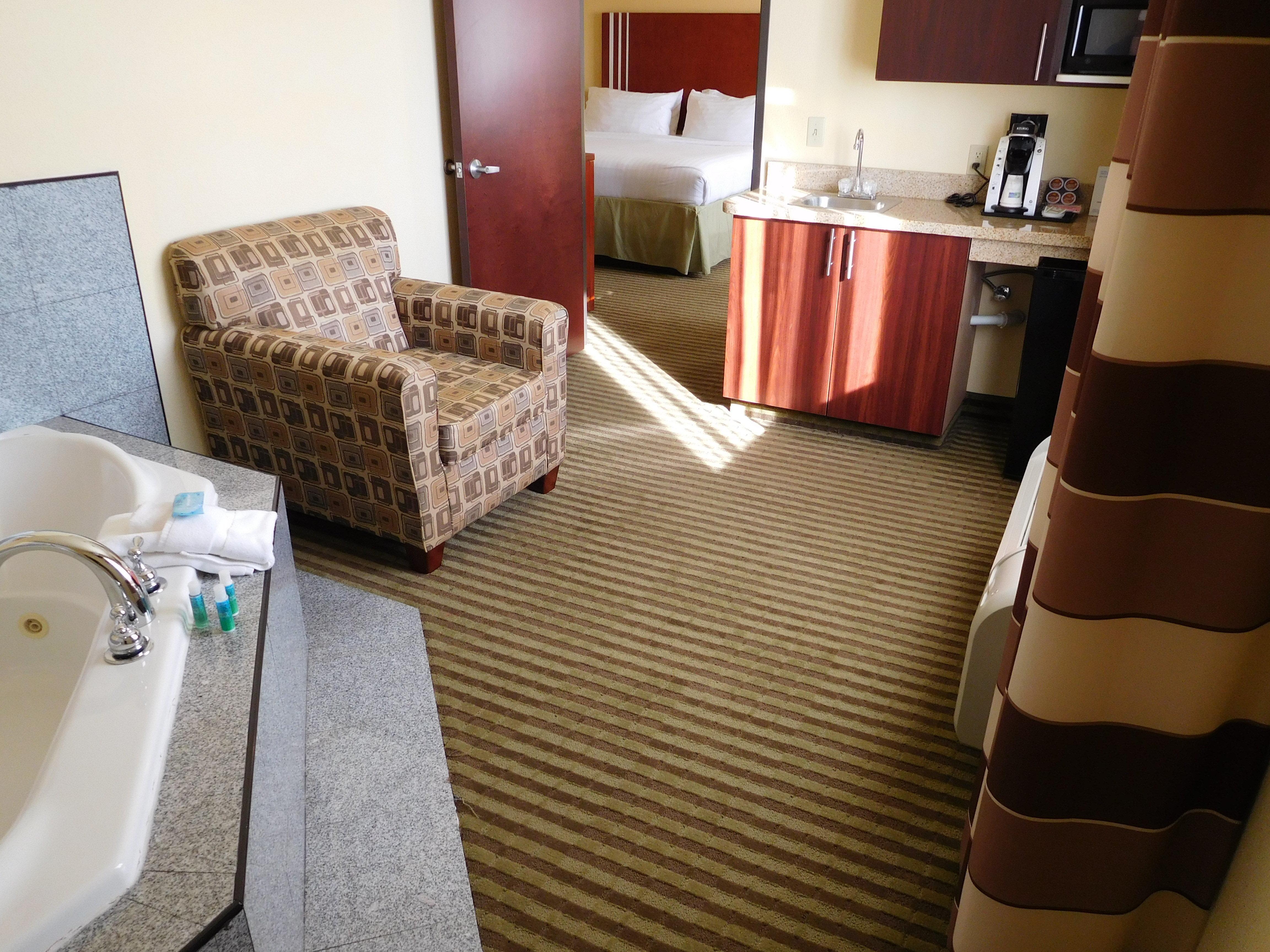 Holiday Inn Express Ponca City By Ihg Exterior foto